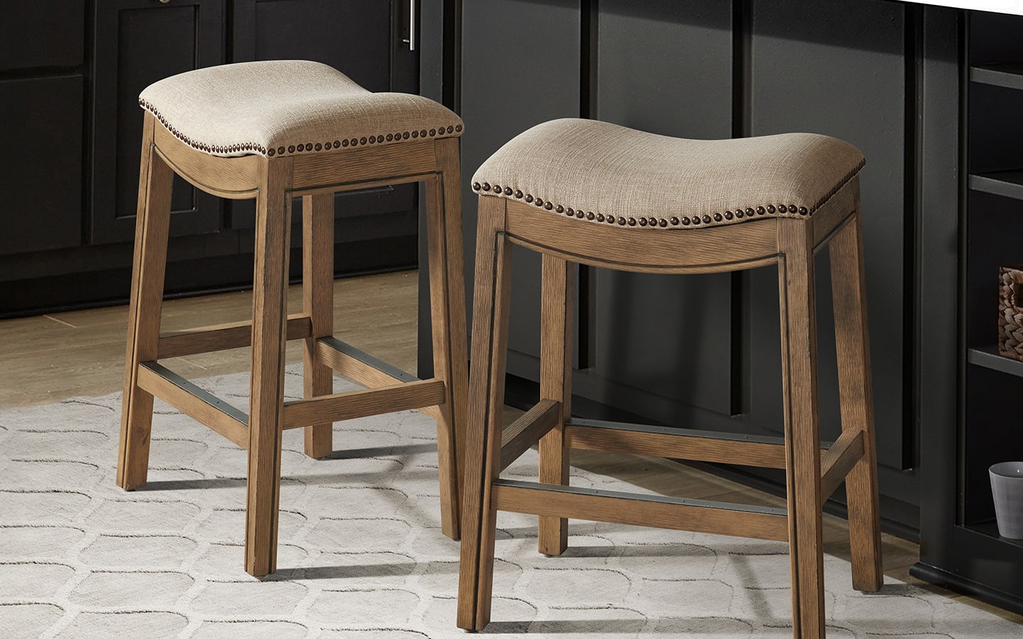 Choosing a Kitchen Stool - The Home Depot