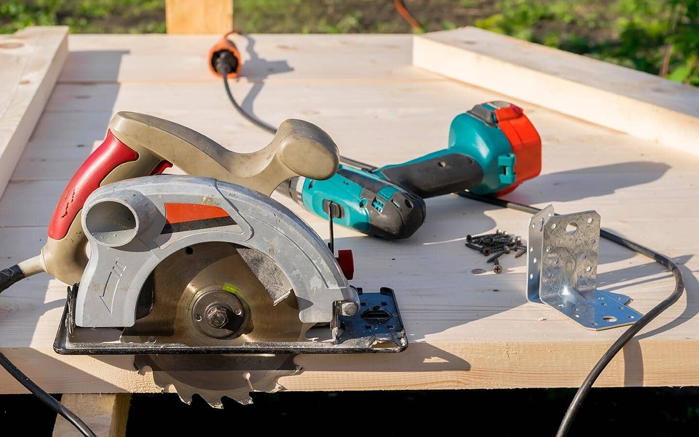 A circular saw and drill needed to build a storage ottoman by hand. A circular saw and drill needed to build a storage ottoman by hand.