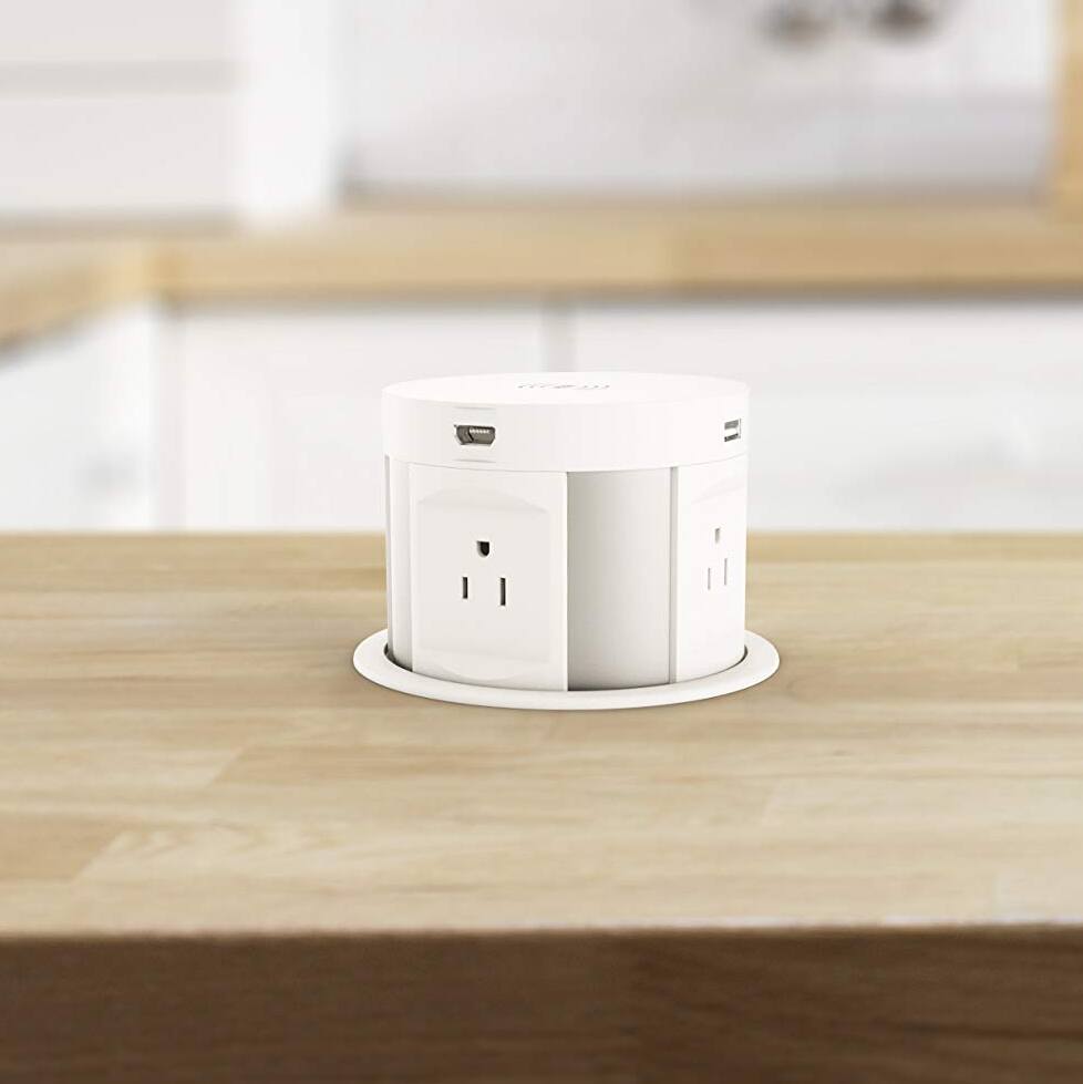 Pop-Up Outlets