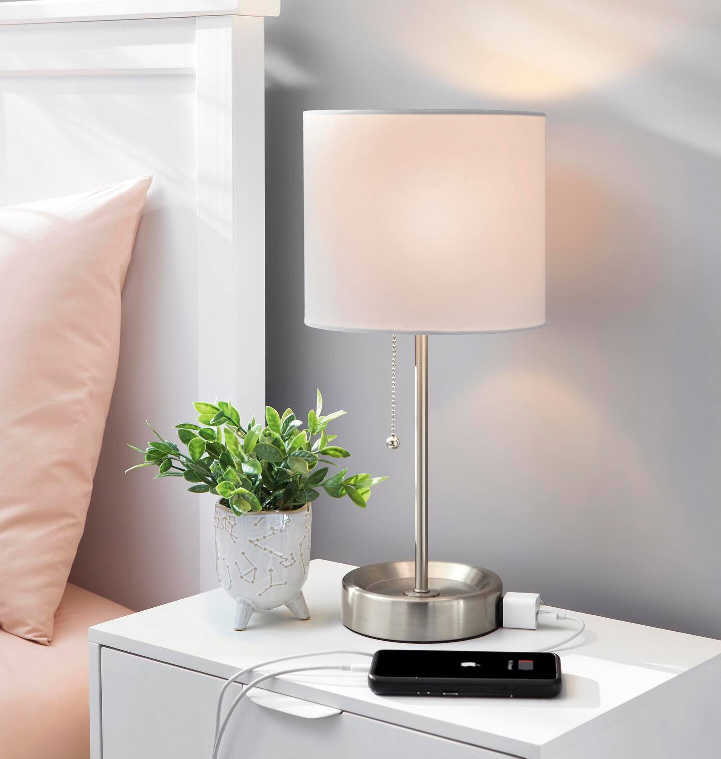 Does home store depot sell lamps