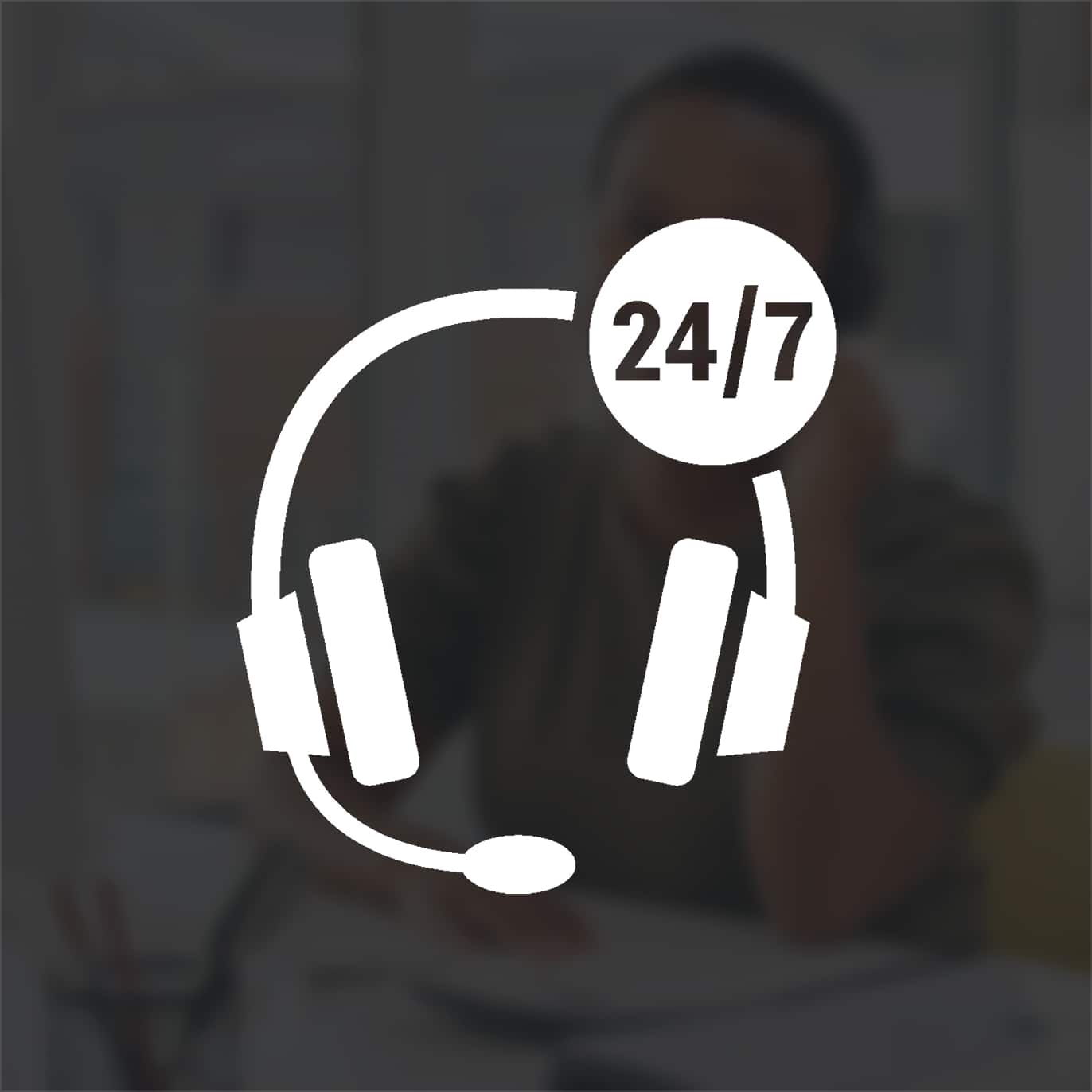 24/7 TECH SUPPORT 24/7 TECH SUPPORT