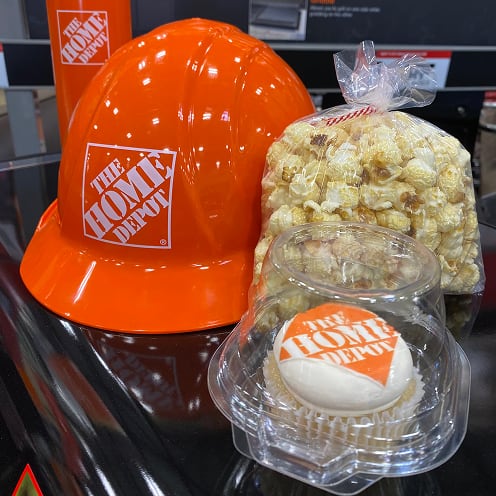 Refreshments and Giveaways