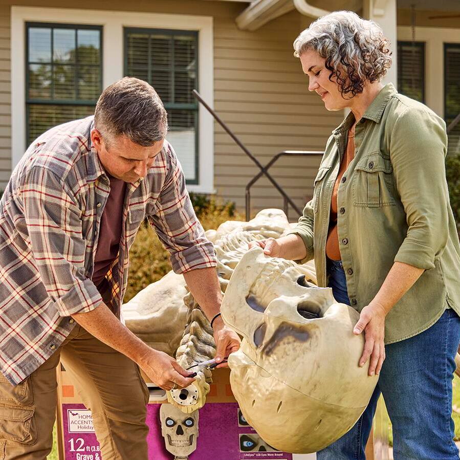 How to Assemble and Store Skelly