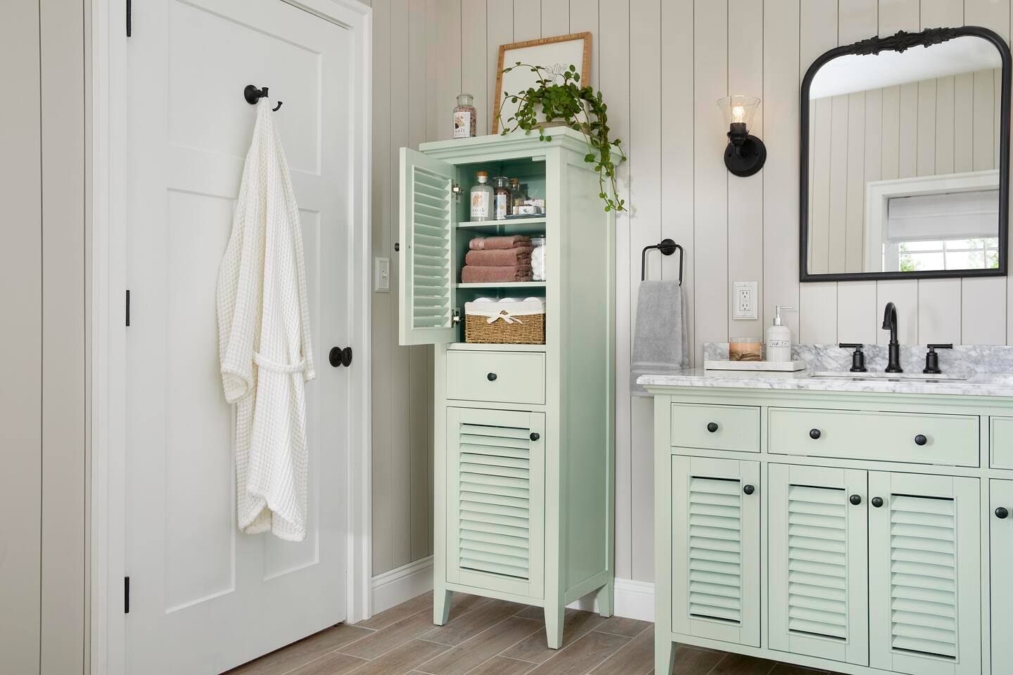 3 Must-Have Shower Accessories for Small Spaces from