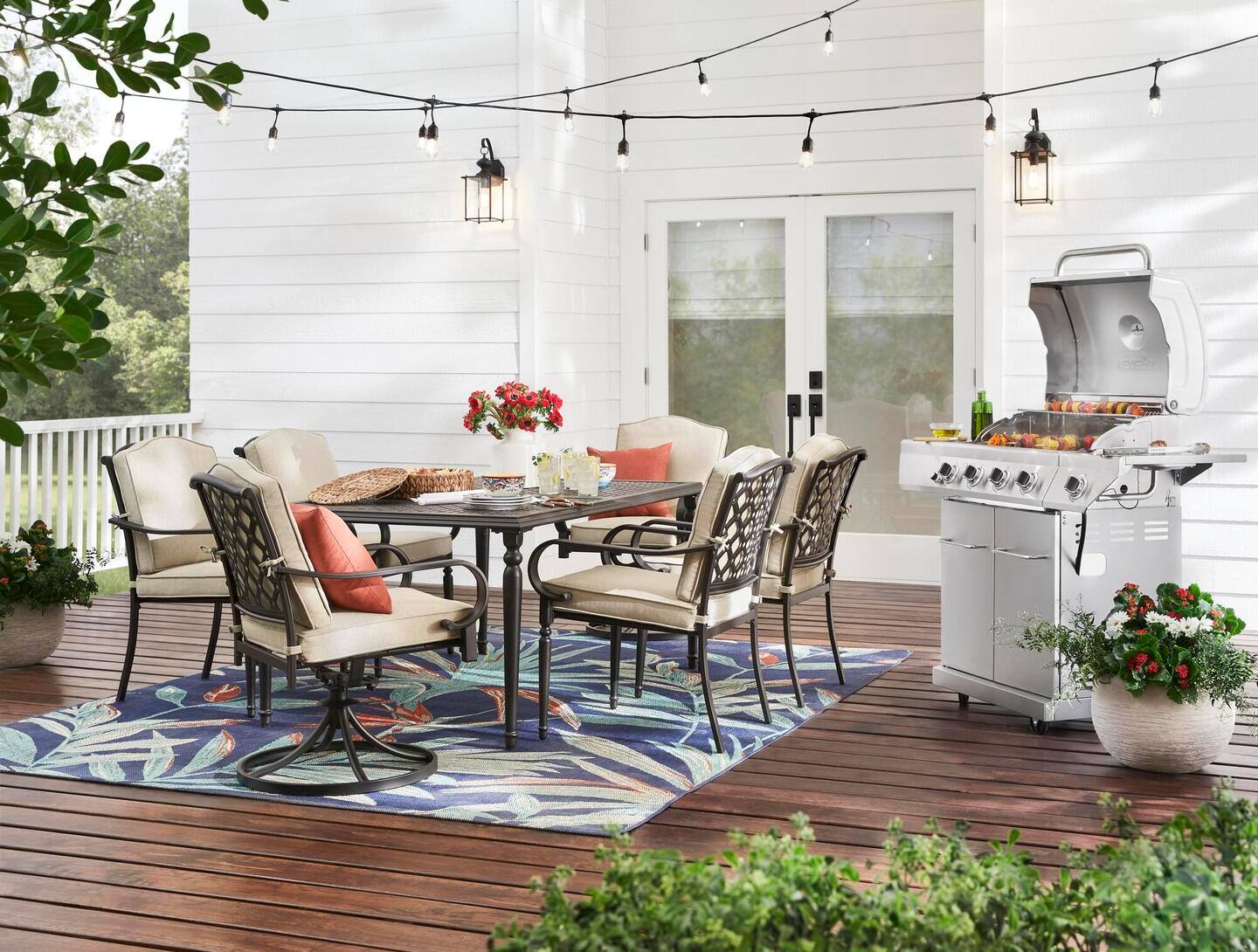 Garden table and best sale chairs done deal