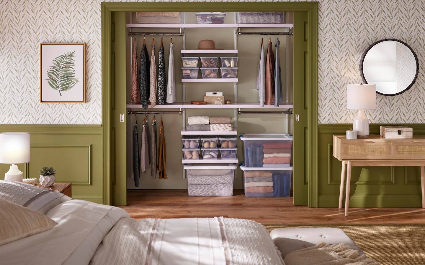 10 Secrets Only Professional Closet Organizers Know