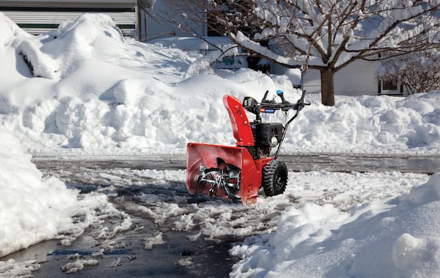 What is the Best Snow Removal Equipment for Contractors?