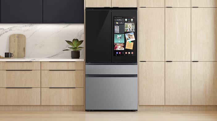 Bespoke Fridge with AI Family Hub™+