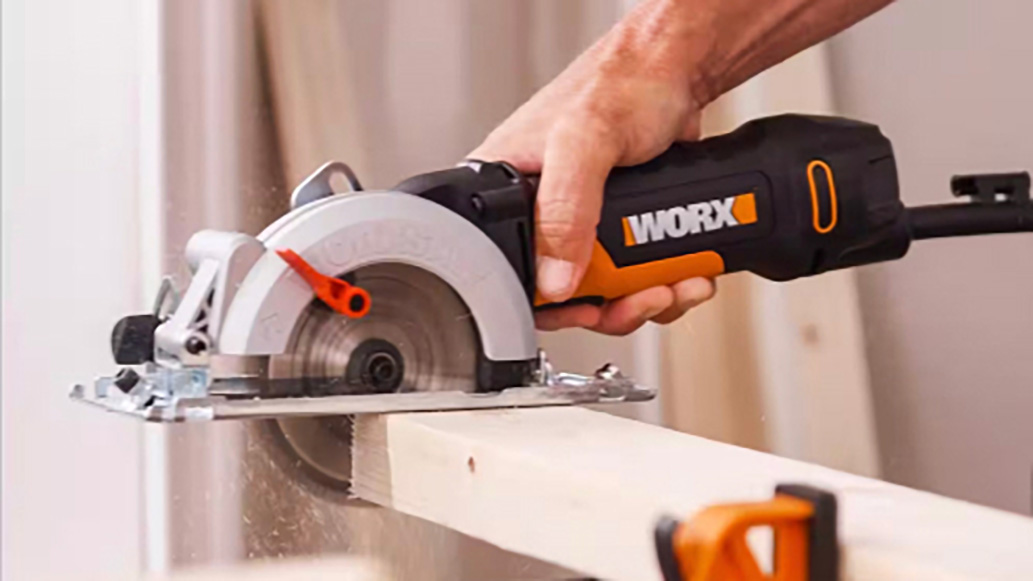 How to Use a Circular Saw