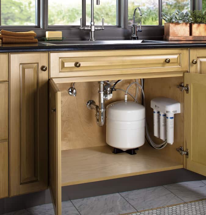 Under Sink Reverse Osmosis Systems