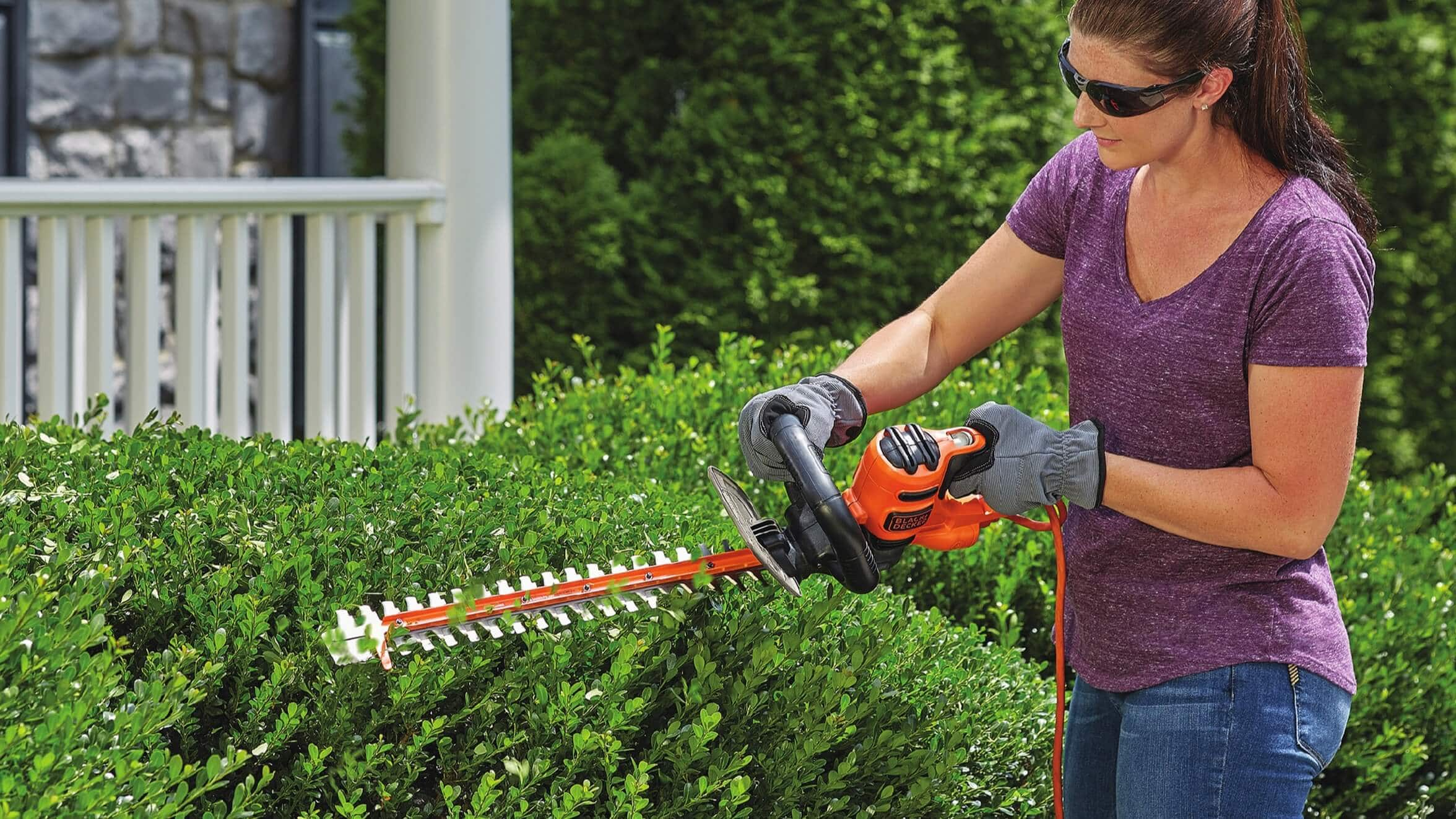  BLACK+DECKER 2-in-1 String Trimmer / Edger and Trencher, 12  -Amp (LE760FF),Orange : Patio, Lawn & Garden