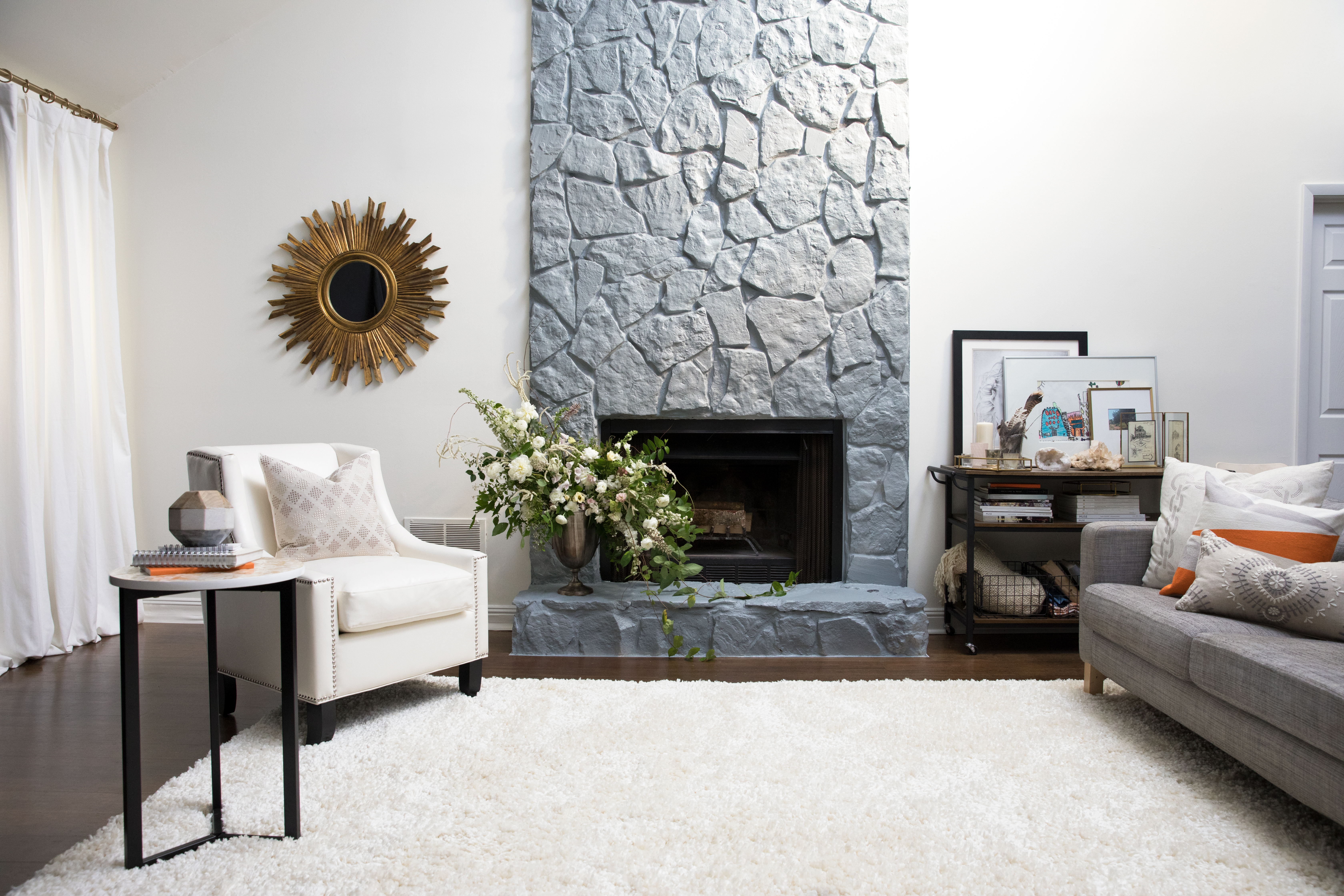 How to Paint Your Fireplace