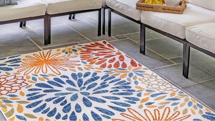 Outdoor Rugs Under $200