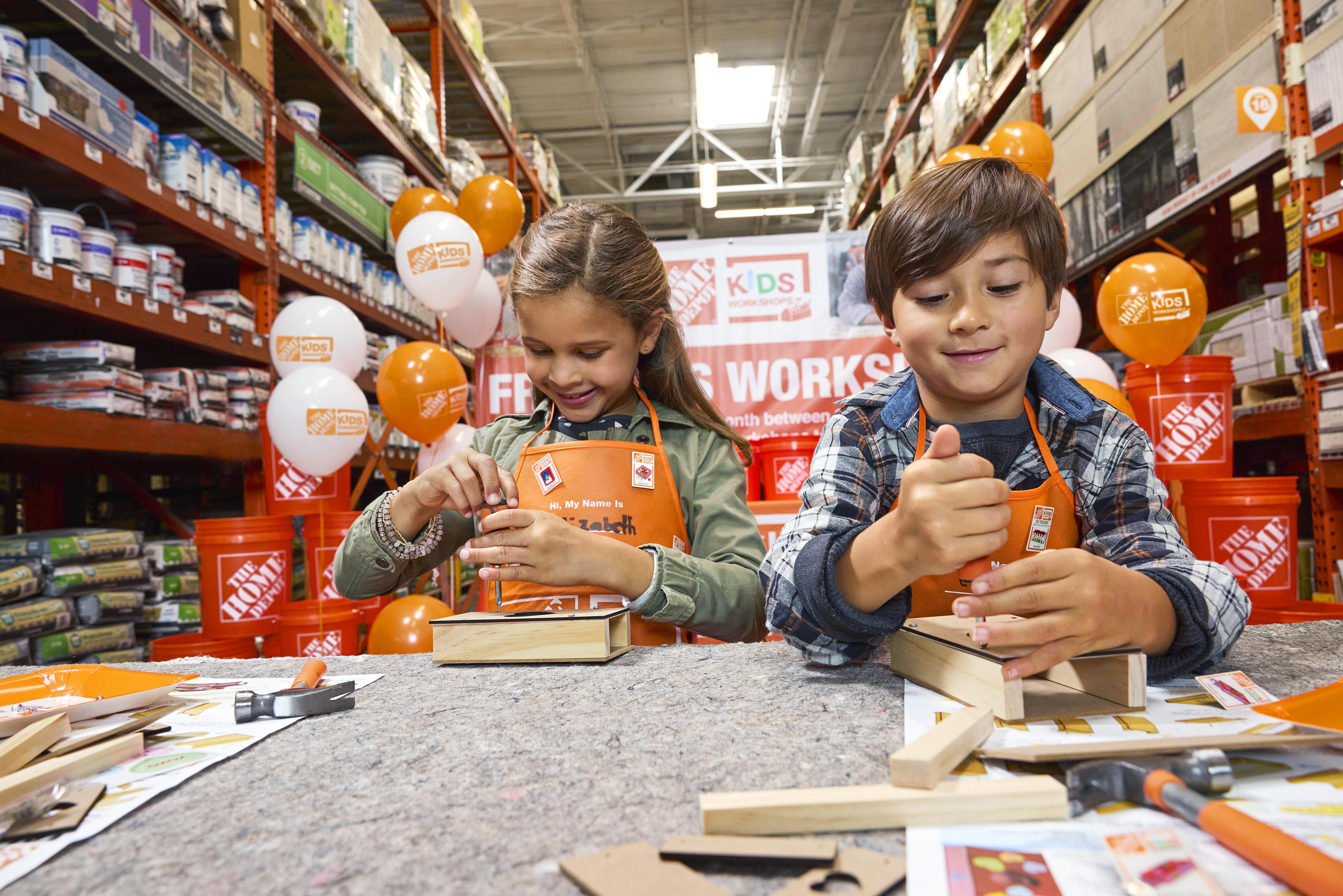In-Store Kids Workshops In-Store Kids Workshops