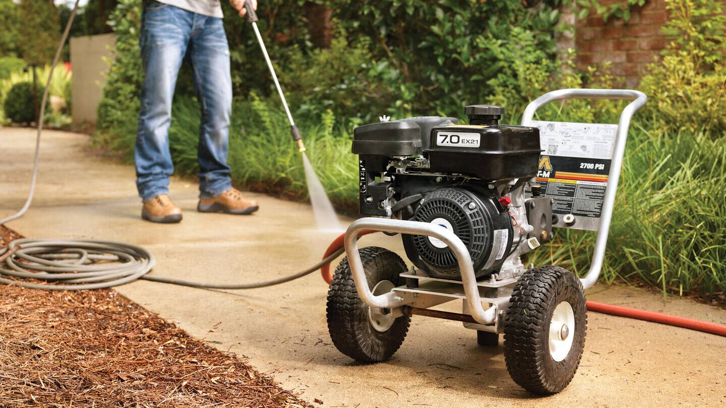 TOOL & EQUIPMENT RENTAL