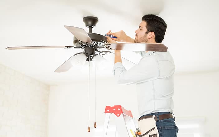 How to Balance a Ceiling Fan