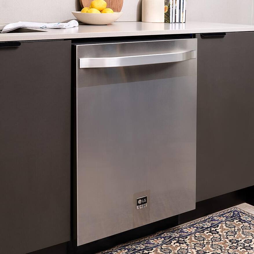 How to Clean a Dishwasher