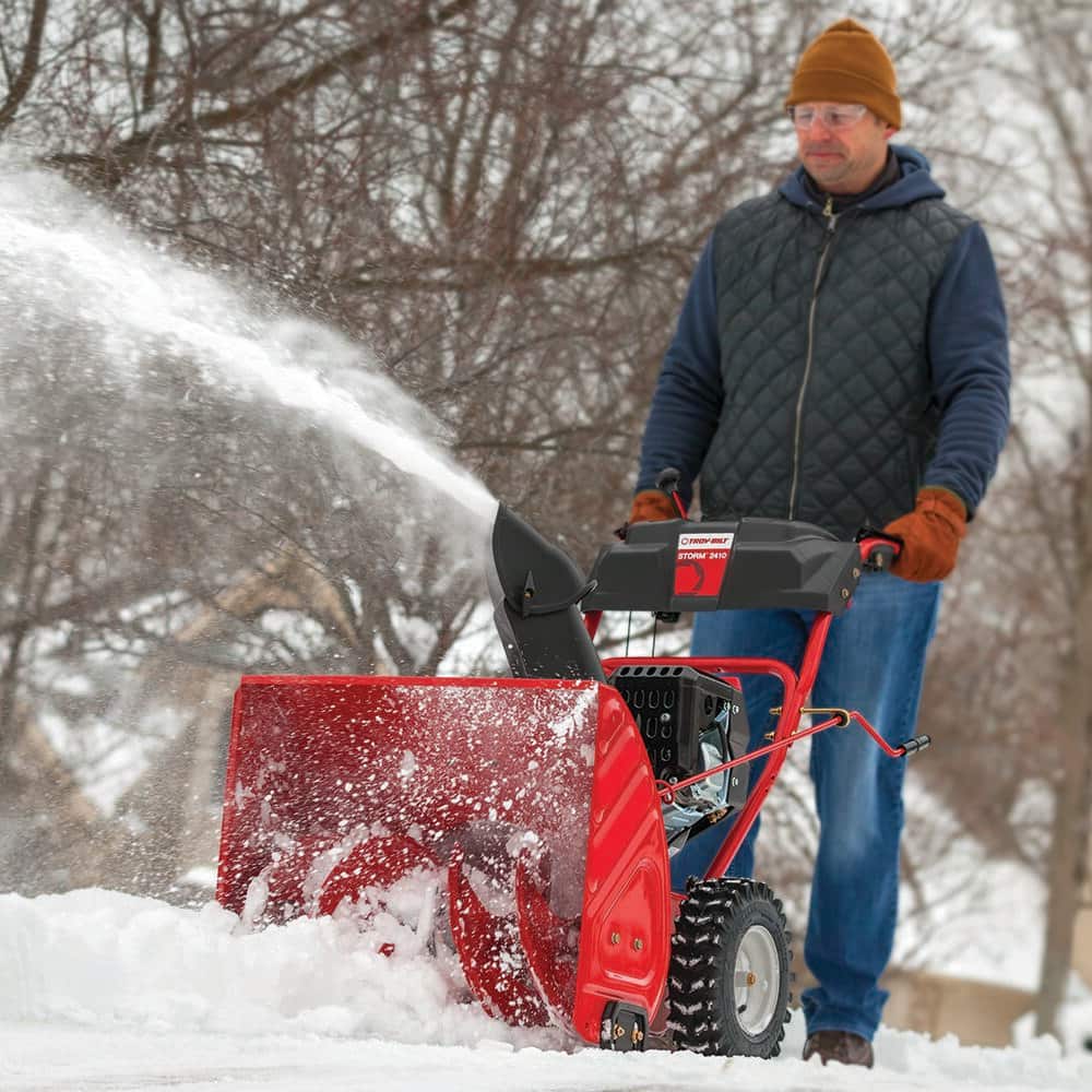 This snow broom is 'better & faster than anything else' for