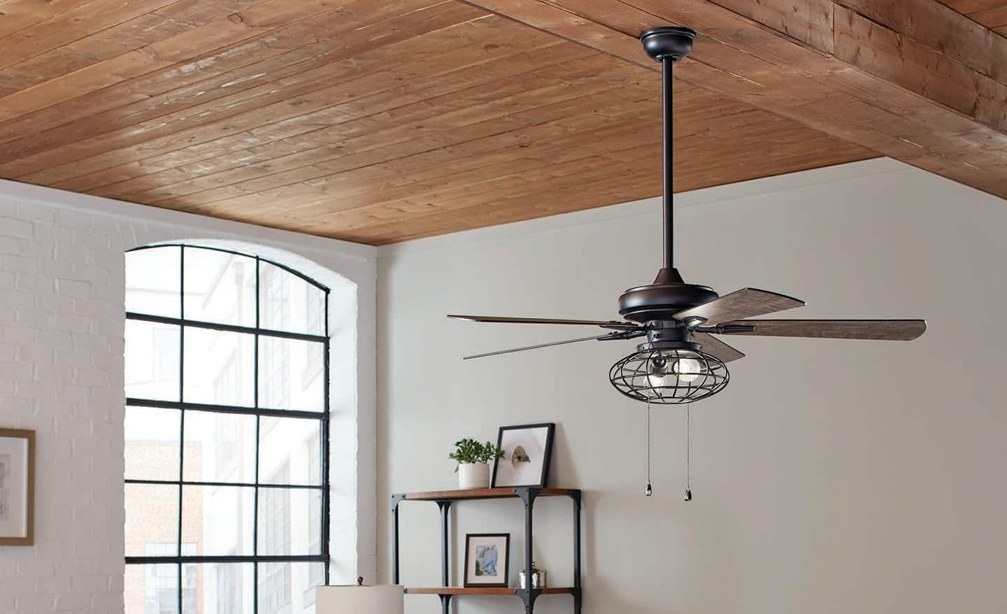 A ceiling covered with wood planks. A ceiling covered with wood planks.