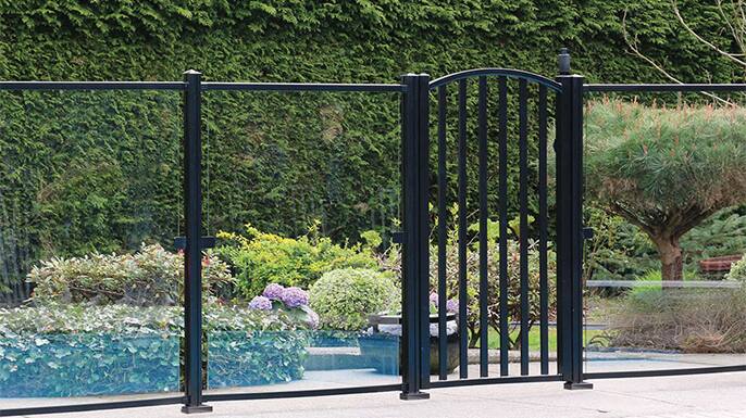 PEAK® Aluminum Fencing