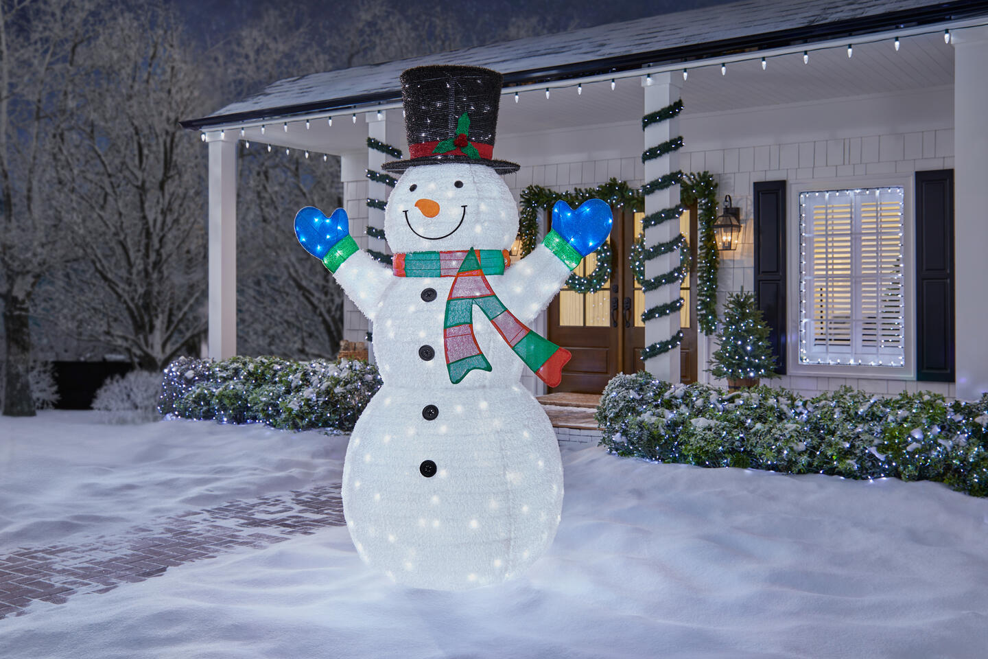 Illuminate Your Yard lighted outdoor christmas decorations this Holiday ...