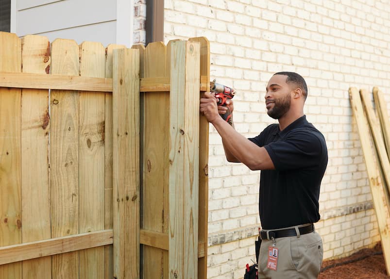 FENCING INSTALLATION 