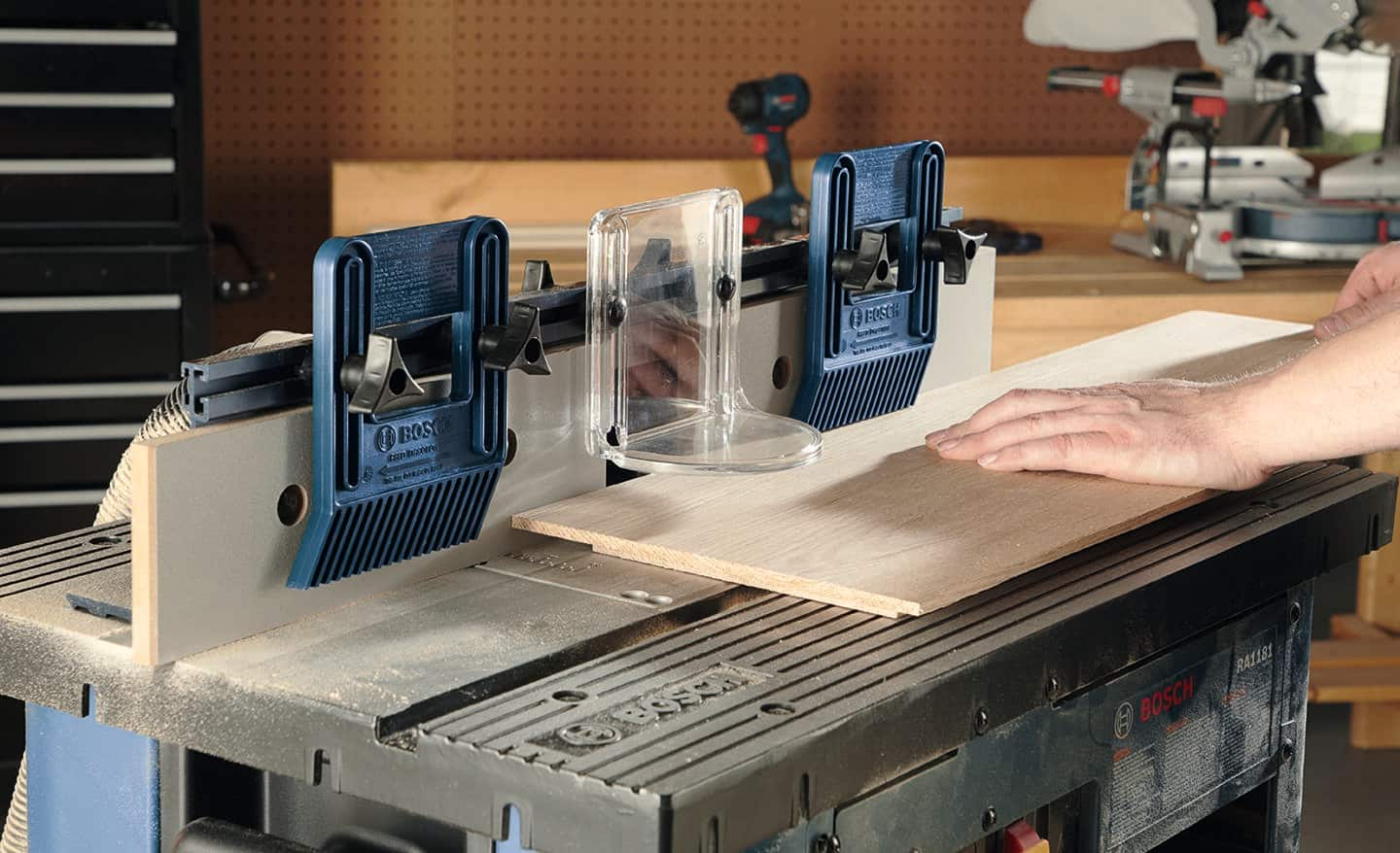 Briefcase Router Table Woodworking Plan