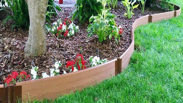 Best Landscape Edging for Your Yard