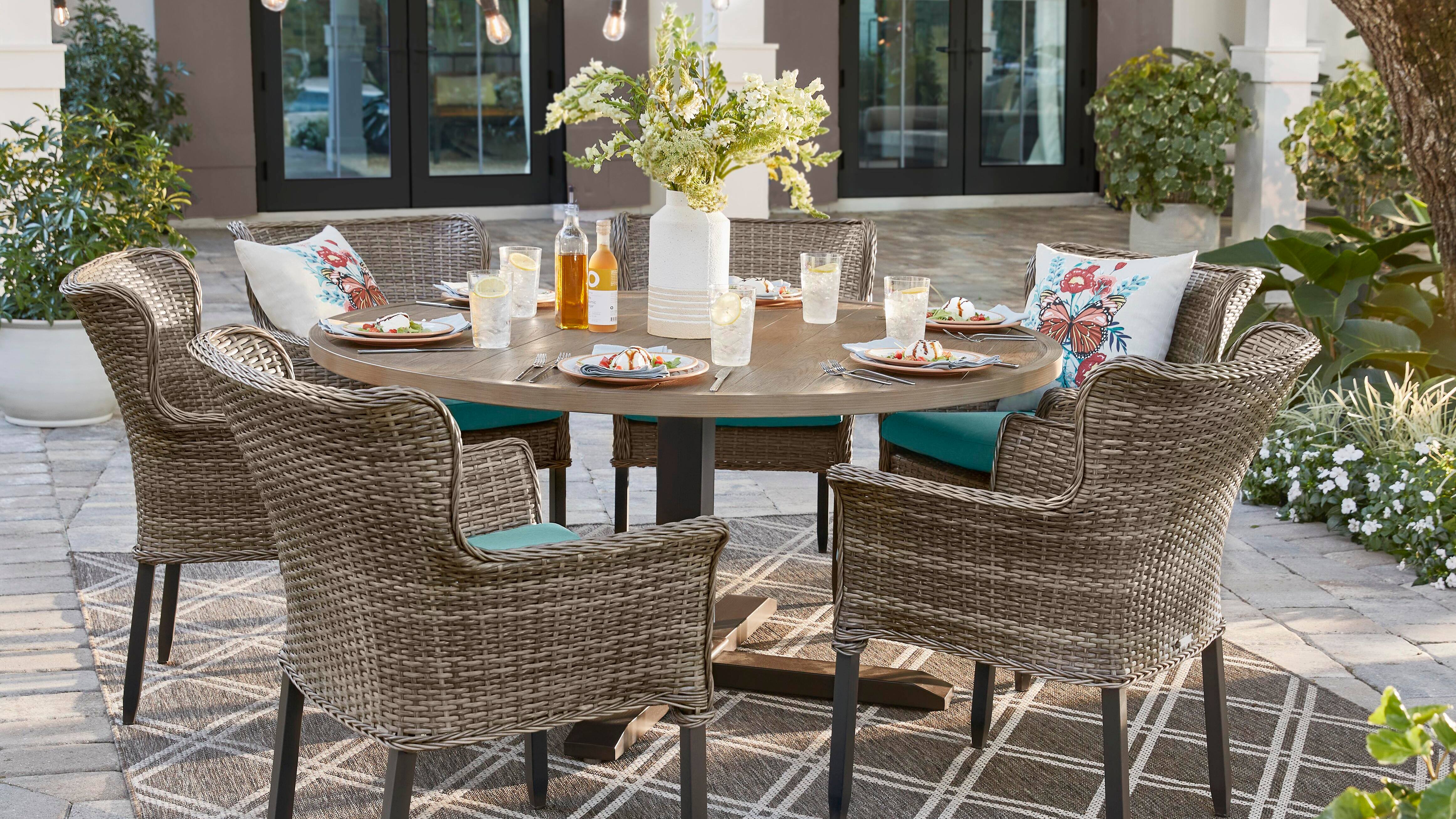 Spring Outdoor Decor Ideas