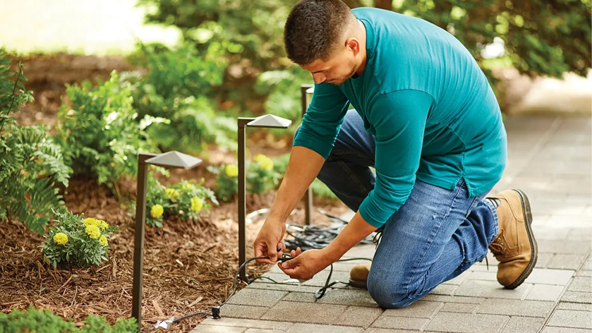 How to Install Landscape Lighting
