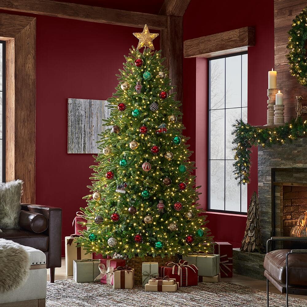 Best Artificial Christmas Trees for the Season