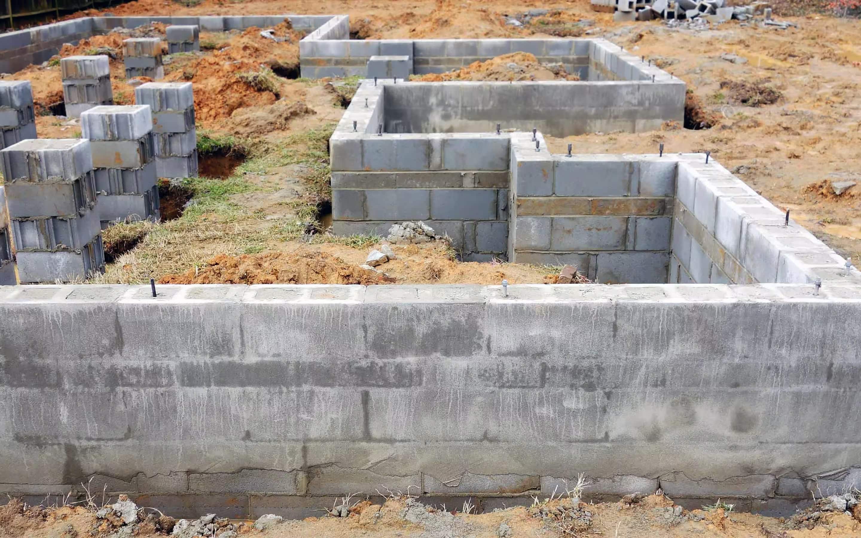 A footing surrounding a concrete foundation. A footing surrounding a concrete foundation.