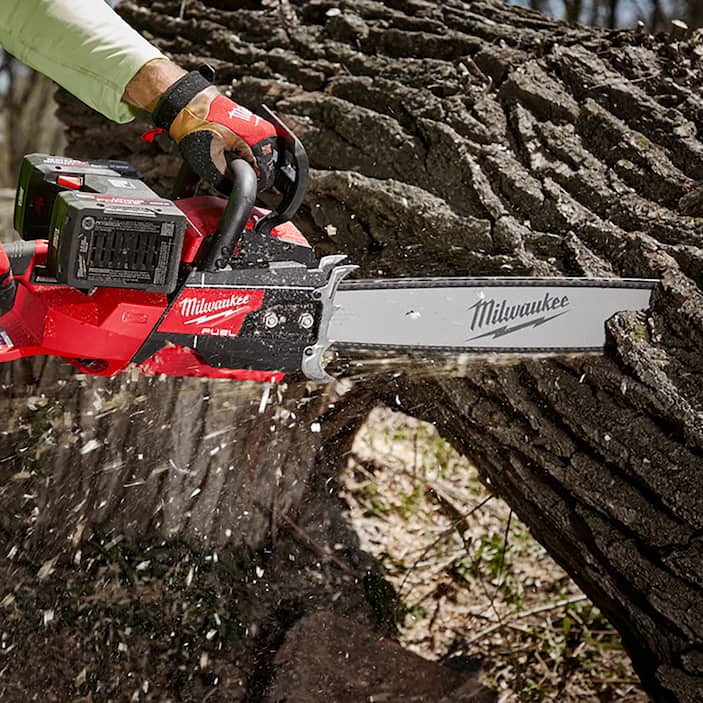Heavy-Duty Chain Saws