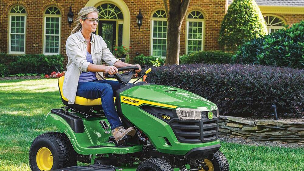 Simple Steps to Clean Up Your Yard