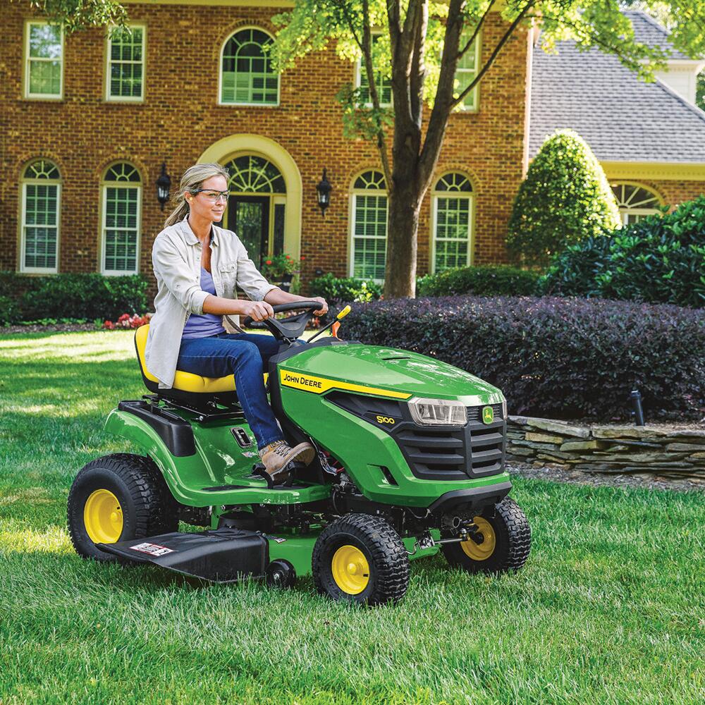 Simple Steps to Clean Up Your Yard