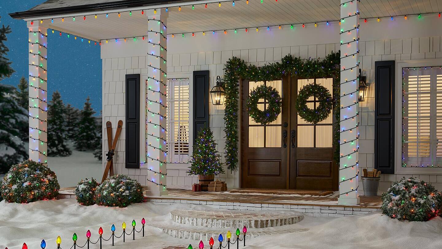 How to Decorate with Christmas Lights