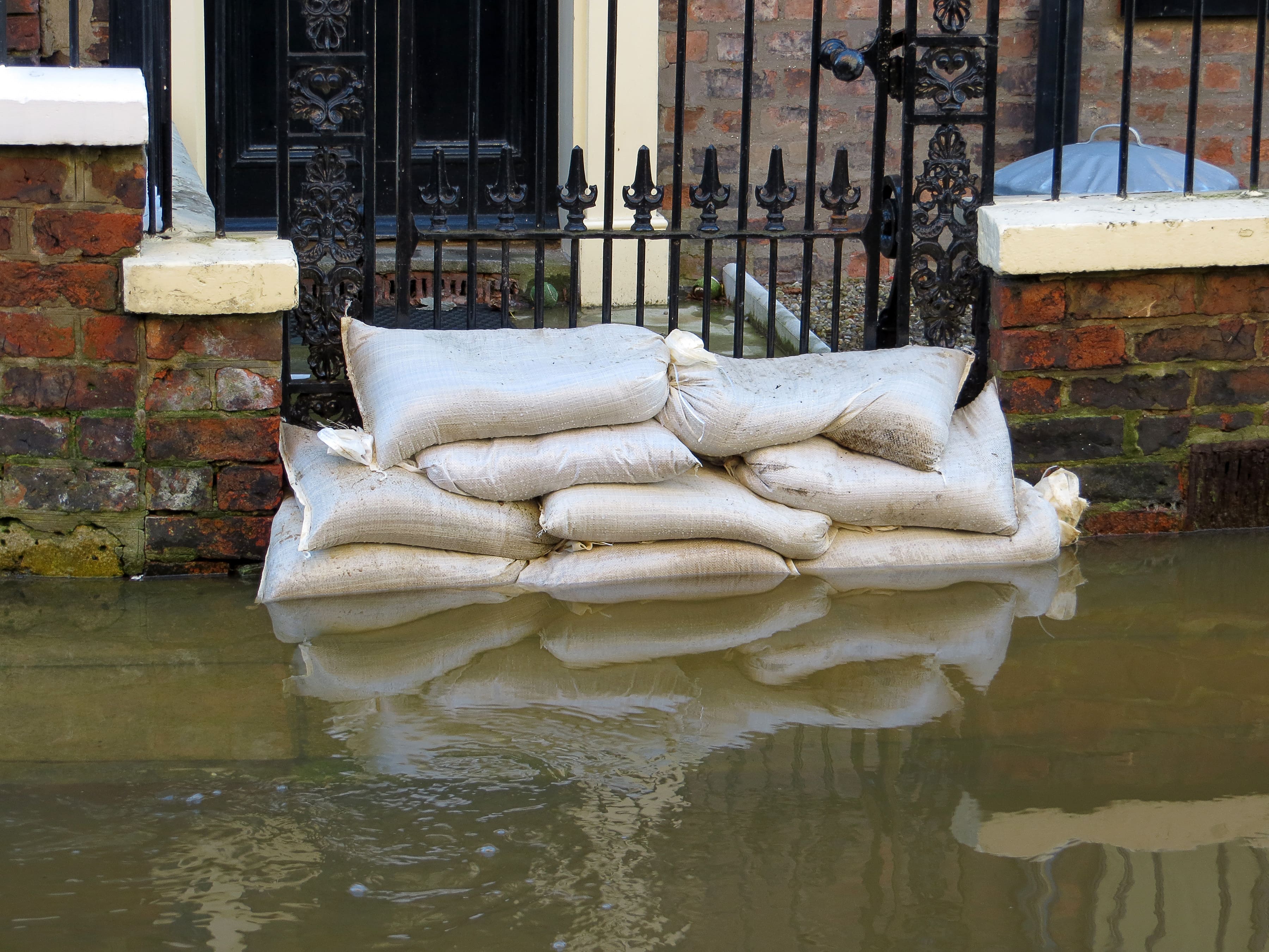 Image for HOW TO PREPARE FOR A FLOOD