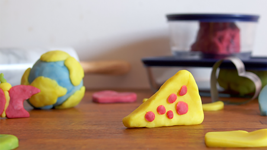How to Make Playdough