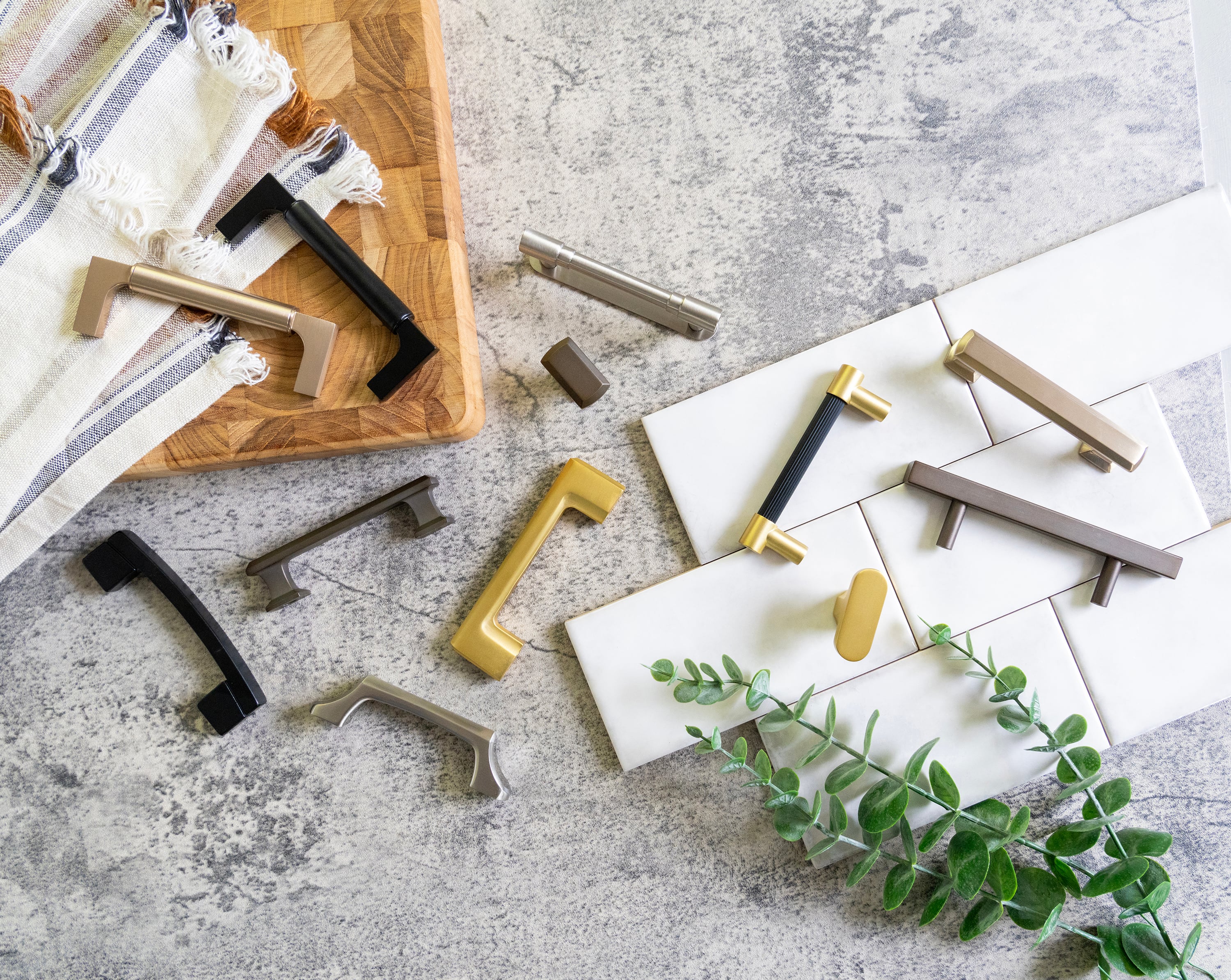 Image for REFRESH YOUR CABINETS