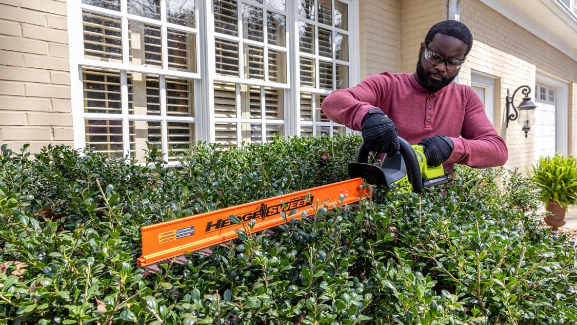 Image for Best Hedge Trimmers for Your Shrubs