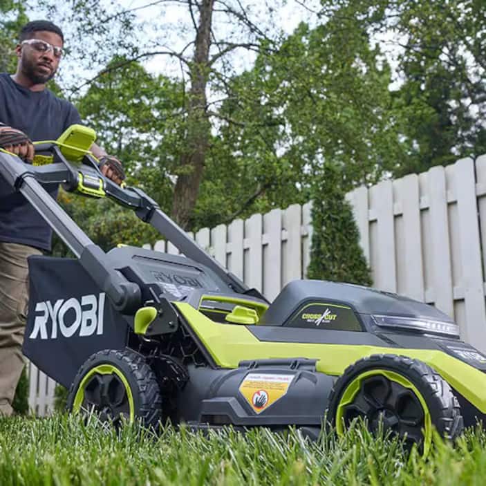 Best Push Mowers for Your Yard