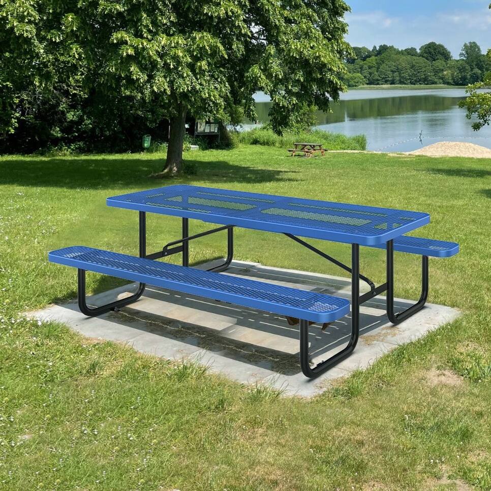 Commercial Picnic Tables