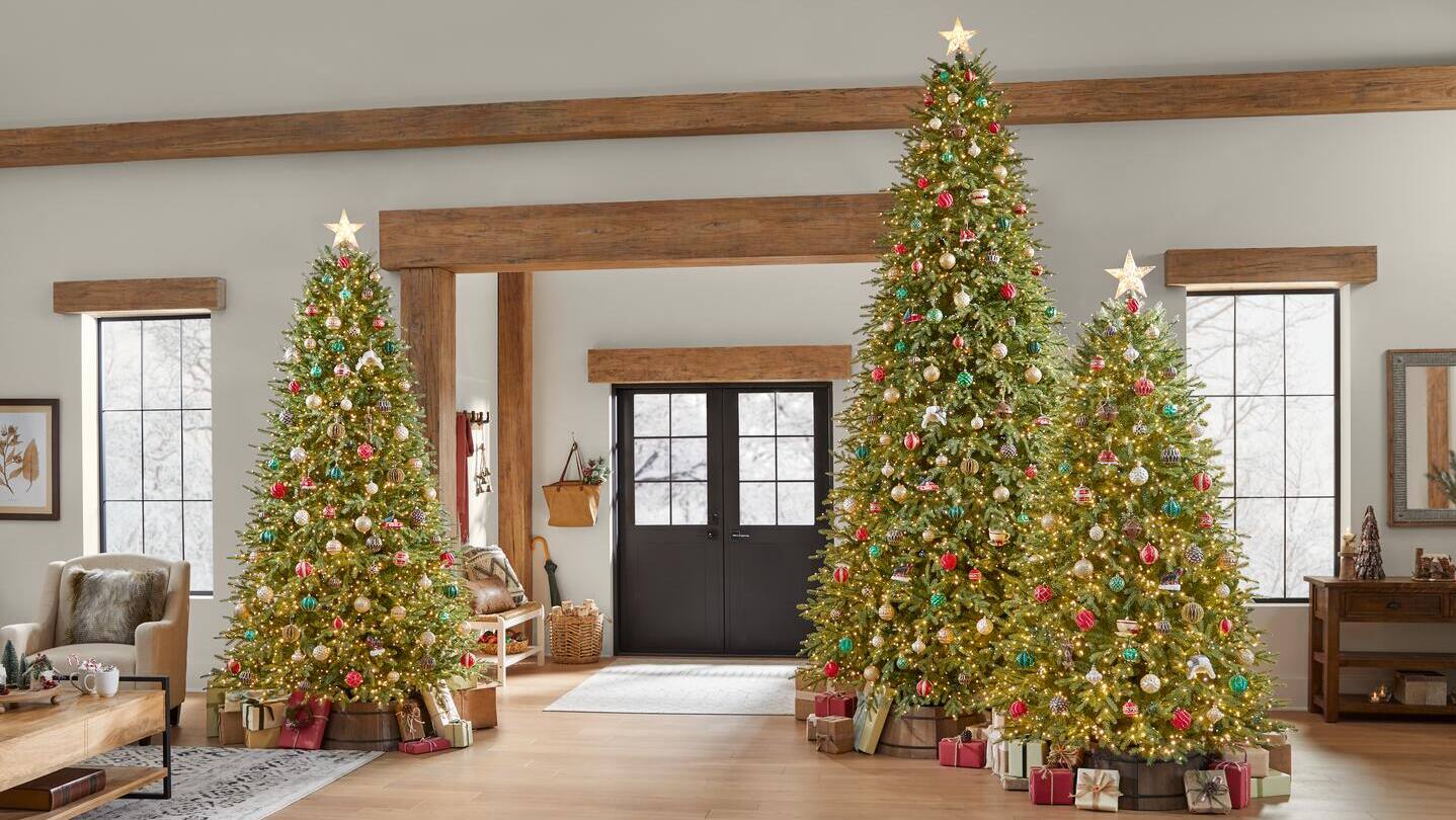 Best Artificial Christmas Trees for the Season